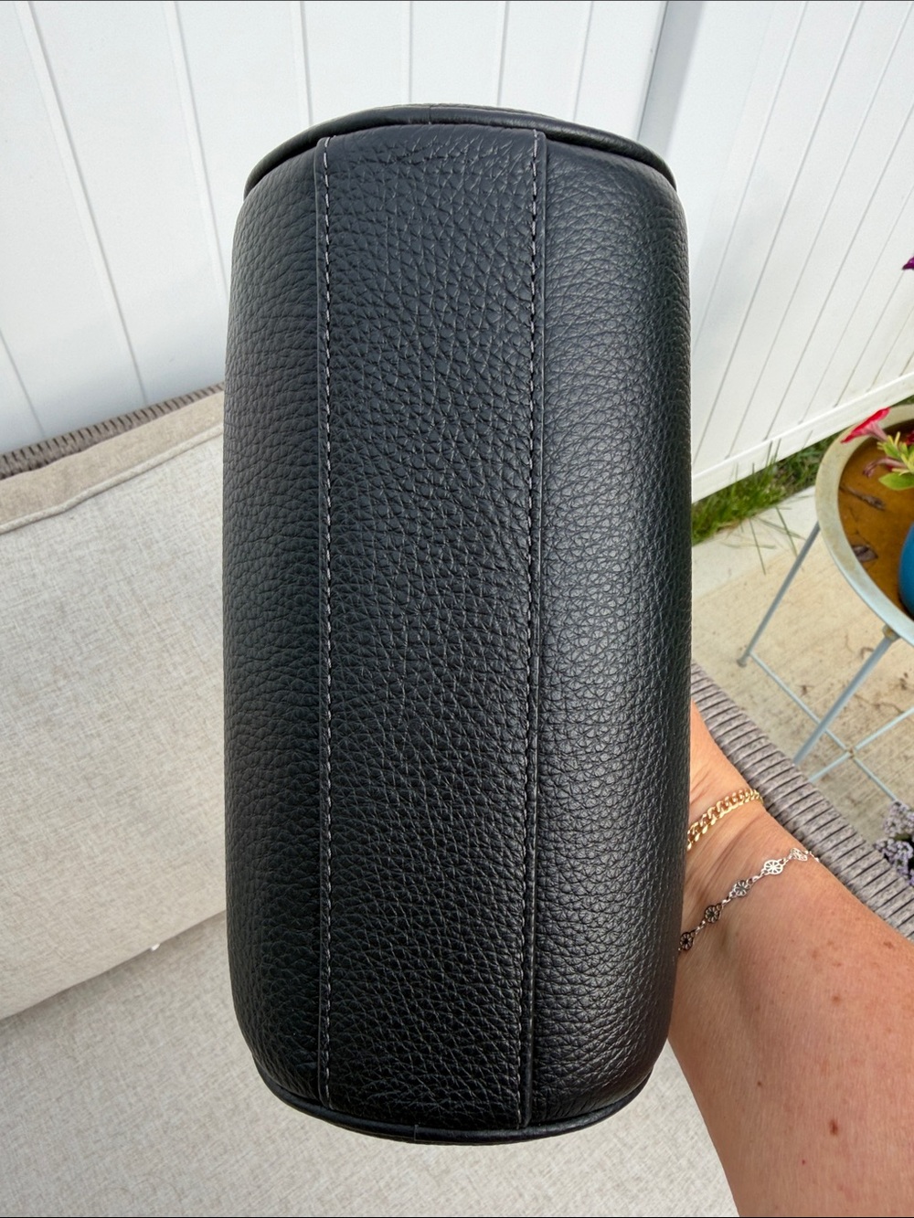 Coach Black Pebbled Leather Crossbody Barrel bag - Picture 5 of 9